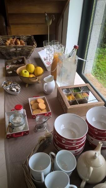 Bed and Breakfast Les Temps Gourmands Mondrepuis Exterior foto